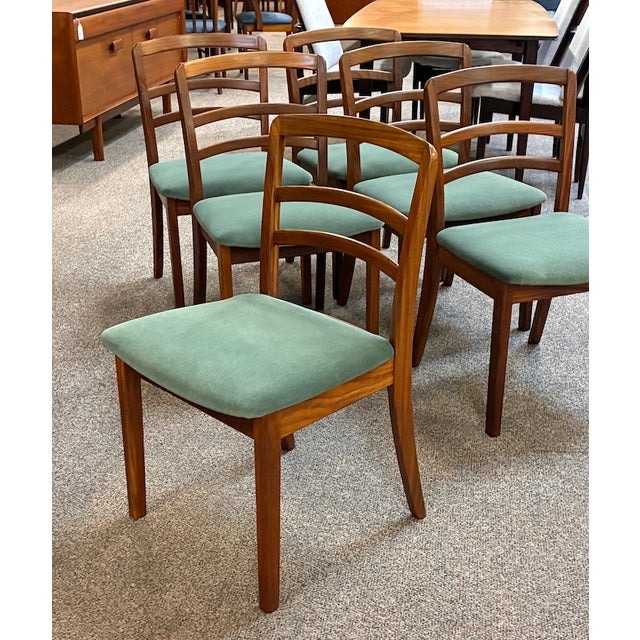 Mid-Century Modern Set of Six Mid Century Modern Low Profile Teak Frame Dining Chairs by G-Plan Furniture, Uk c.1960 For Sale - Image 3 of 9