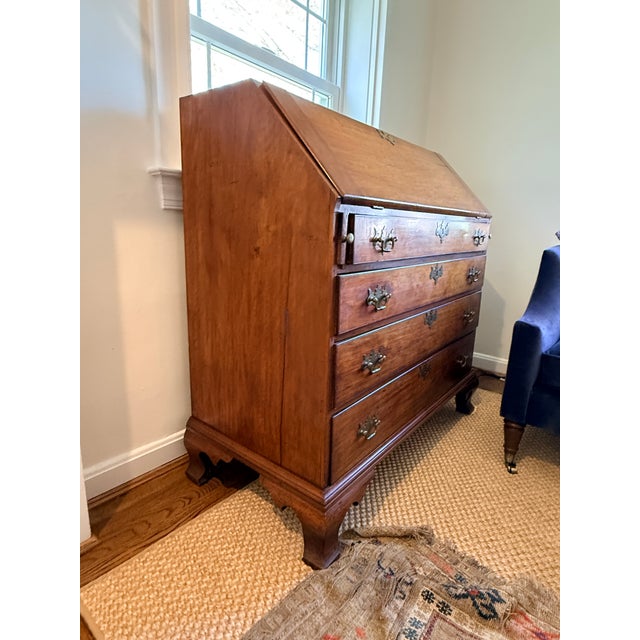 Chippendale Antique Chippendale Slant Front Secretary Desk For Sale - Image 3 of 10