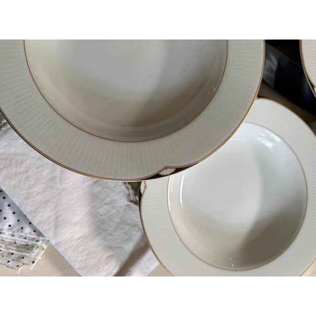 1990s Oscar De La Renta Black and Gold Seashell Bowls in Aegean Pattern - Set of 4 For Sale - Image 9 of 12