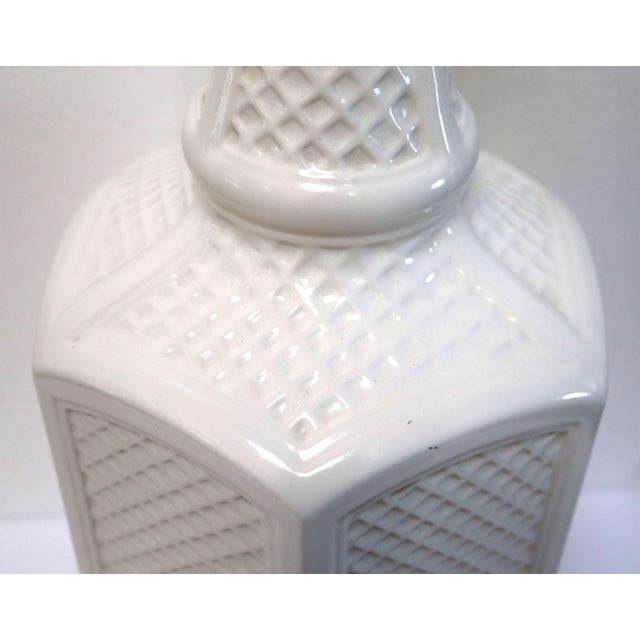 White Vintage White Hexagonal Ceramic Geometric Raised Relief Table Lamp For Sale - Image 8 of 11
