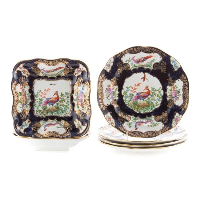 Royal Blue Seven Piece “Chelsea Bird’ Pattern Garniture of Antique English Porcelain For Sale - Image 8 of 16