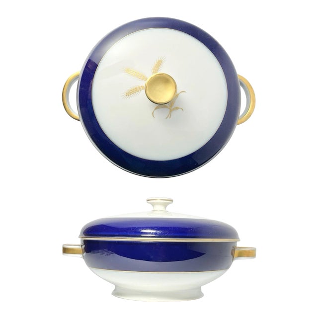 1960s Mid-Century Modern Rosenthal “Dignity” Round Serving Bowl W/Lid & Handles For Sale