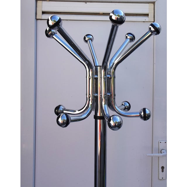 Mid-Century Modern Space Age Chromed Sputnik Hall Coat Rack, 1970s For Sale - Image 3 of 8