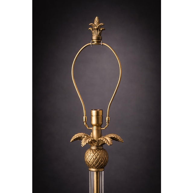 Late 20th Century Tall Hollywood Regency Sunlit Brass & Glass Column Table Lamp With Pineapple Motif and Linen Drum Shade – 32” H For Sale In Los Angeles - Image 6 of 8