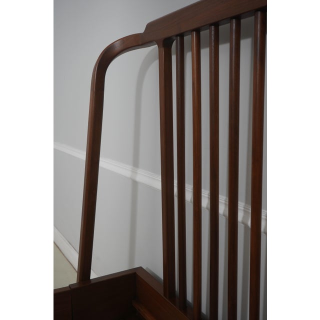 Stickley Walnut Grove Queen Size Spindle Bed For Sale - Image 13 of 15
