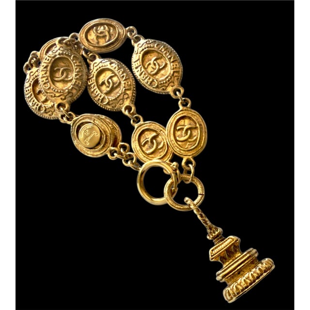 70s Chanel Bracelet Seal Charm Double C CC Gold Plated Logo Coco Vintage For Sale - Image 15 of 17