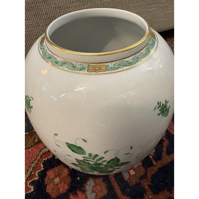 Ceramic Apponyi Porcelain Vase with Chinese Bouquet from Herend, 1950s For Sale - Image 7 of 10