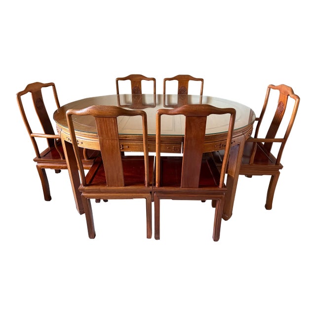 1950s Chinese Ming Style Rosewood Hand-Carved Dining Table With 6 Chairs - Set of 7 For Sale