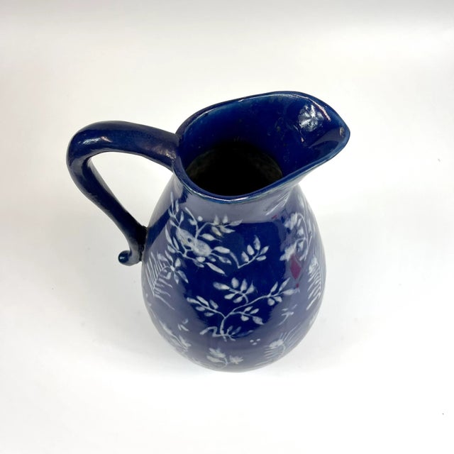 Chinese 19th Century Chinese Blue and White Porcelain Jug For Sale - Image 3 of 6