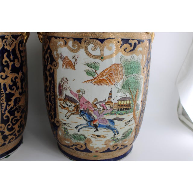 Mid 20th Century Pair Large 18" Chinese Porcelain Vases Cobalt Blue Gold Hunt Scene Chinoiserie For Sale In Dallas - Image 6 of 18