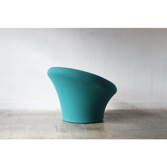 The world-famous mushroom ® (f560) by pierre paulin is an armchair for all generations. Part of the permanent collection...