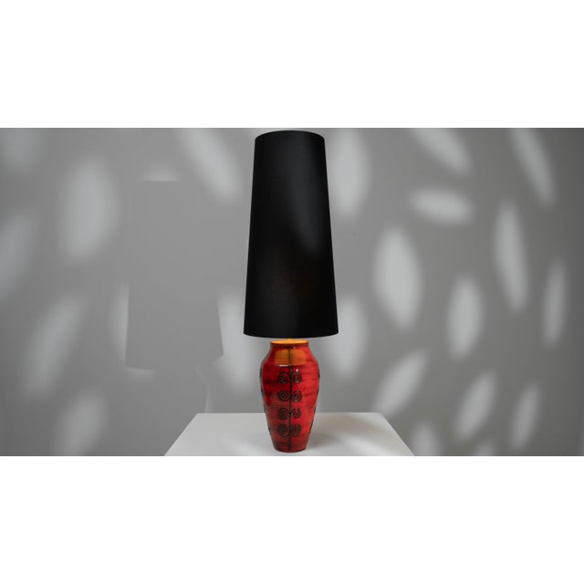 20th Century German Ceramic Table Lamp For Sale - Image 4 of 18