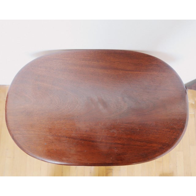 1930s Queen Anne Mahogany Oval Side Table For Sale In Los Angeles - Image 6 of 6