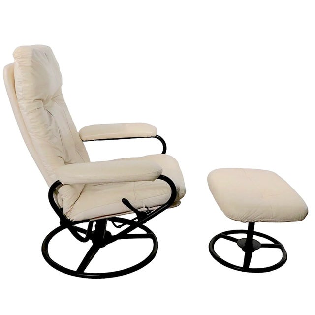 Mid 20th Century Adjustable Leather Lounge Chair With Ottoman by Pallister of North Dakota For Sale - Image 5 of 13