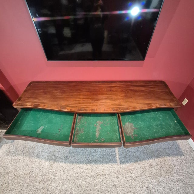 Brown Circa 1790 Gillows Era George III English Regency Mahogany Serpentine Sideboard Table Serving Table For Sale - Image 8 of 17