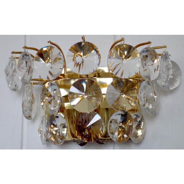 Vintage Brass and Lead Crystal Wall Lamp from H. Richter, 1960s, in Very Good conditions. Designed 1960 to 1969 This piece...