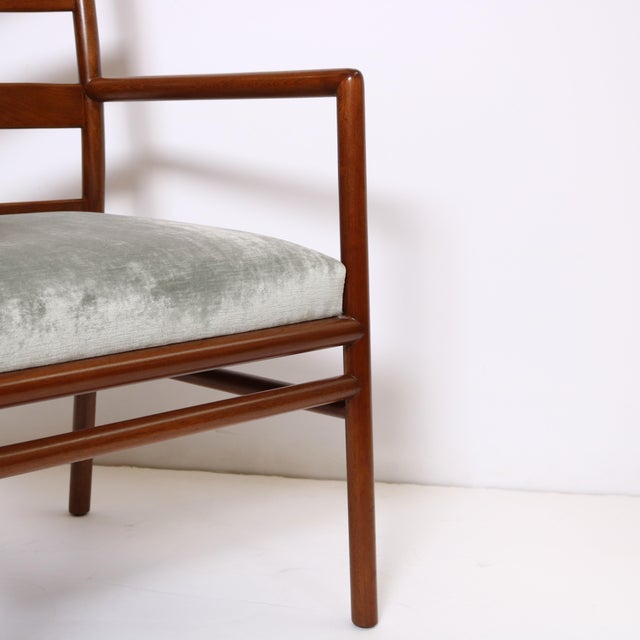 1950s Pair of Widdicomb Armchairs by T.H. Robsjohn Gibbings For Sale In New York - Image 6 of 11