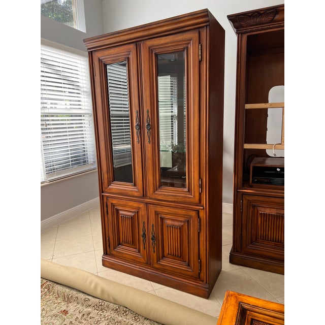 Coastal 1980s Tommy Bahama Style Curio Cabinets / Wall Unit/ Entertainment Center, 3 Pieces For Sale - Image 3 of 6