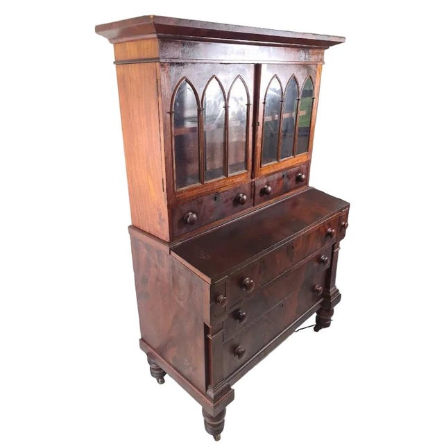 American Antique American Federal Style Flame Mahogany Secretary-Bookcase Early 1800 For Sale - Image 3 of 17