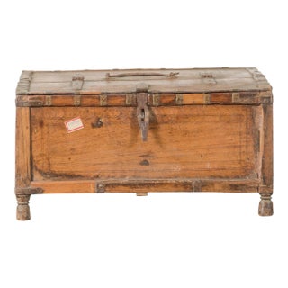 Rustic Indian 19th Century Wooden Box with Iron Details and Concentric Circles For Sale