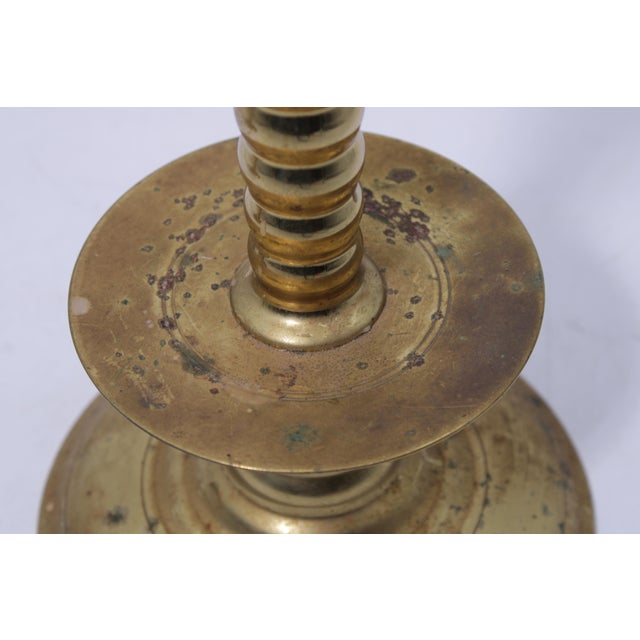 Brass Pair of Virginia Metalcrafters Brass Colonial Williamsburg Candlesticks For Sale - Image 8 of 13