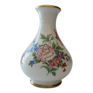 Mid 20th Century Limoges Alfred Orlik Porcelain Vase With Gold Borders Hand-Painted For Sale