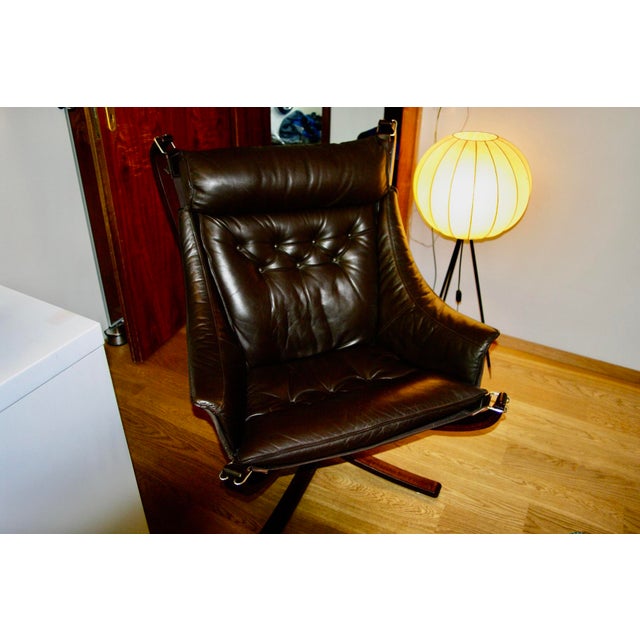 Vatne Møbler Set of Norwegian Falcon Armchair and Ottoman by Sigurd Ressel for Vatne Mobler, 1970s For Sale - Image 4 of 18