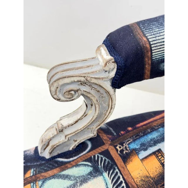 Set of Italian Neoclassical Armchairs with Fornasetti Linen Fabric, 1950s For Sale - Image 9 of 11