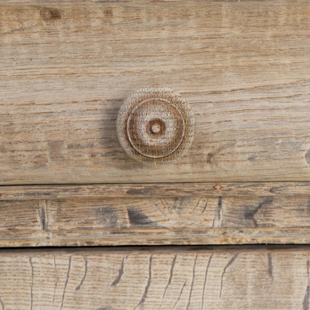 1880s French Gustavian Oak Chest of Drawers For Sale - Image 9 of 18
