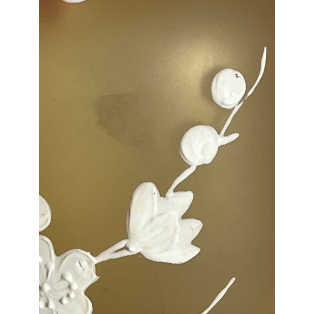 Early 20th Century Thomas Webb Cameo Yellow Glass Vase For Sale - Image 10 of 12