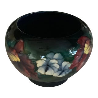 Vintage Moorcroft Pottery Small Vase “Anemone” Pattern For Sale