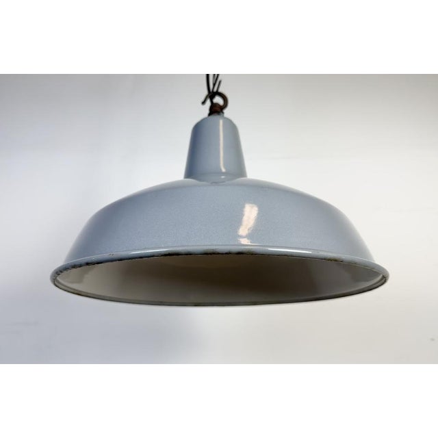 Industrial British Grey Enamel Factory Pendant Lamp from Benjamin Electric Manufacturing Company, 1960s For Sale - Image 6 of 18