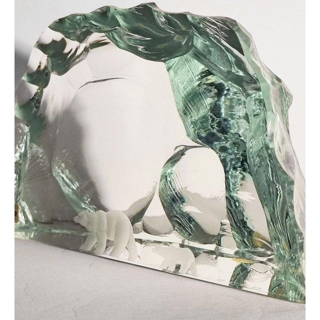 Magnificent decorative Ice Block object / glass paperweight depicting an ice floe and two bears engraved in the bottom...