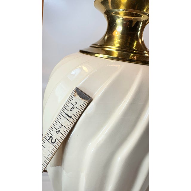 Metal 1990's Postmodern Beige Reticulated Ceramic Lamps Brass Sunset Lamp Co. Richards Mfg. - a Pair For Sale - Image 7 of 12