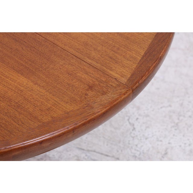 Mid-Century Danish Extendable Teak Coffee Table For Sale - Image 9 of 18