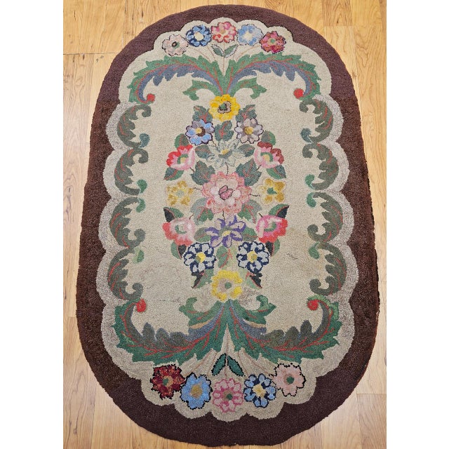 Beige Vintage American Hand Hooked Rug, Wool & Cotton, Floral Pattern, Folk Art Tapestry, 3x5 For Sale - Image 8 of 15