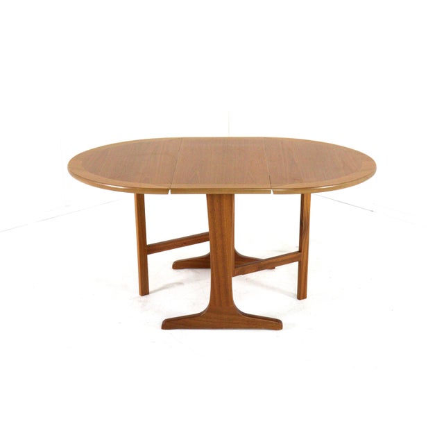 Drop Leaf Coffee Table from Parker Knoll, 1960s For Sale - Image 11 of 16