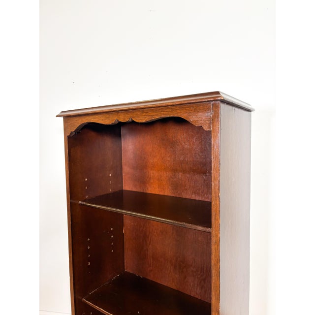 Vintage Scalloped Bookcase Display Shelf For Sale In San Francisco - Image 6 of 7