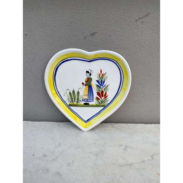 1950s French Miniature Quimper Heart Plate Circa 1950 For Sale - Image 5 of 5