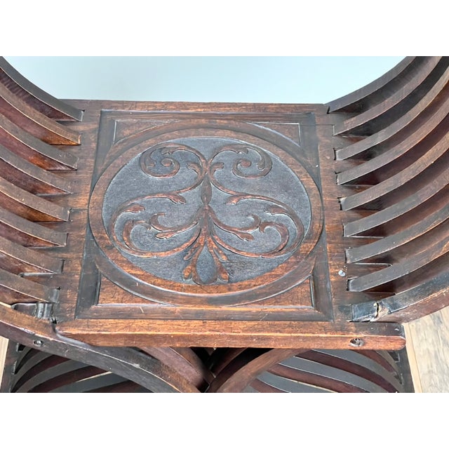 Antique Italian Renaissance Walnut Savonarola Chair C. Late 19th Century For Sale - Image 10 of 12