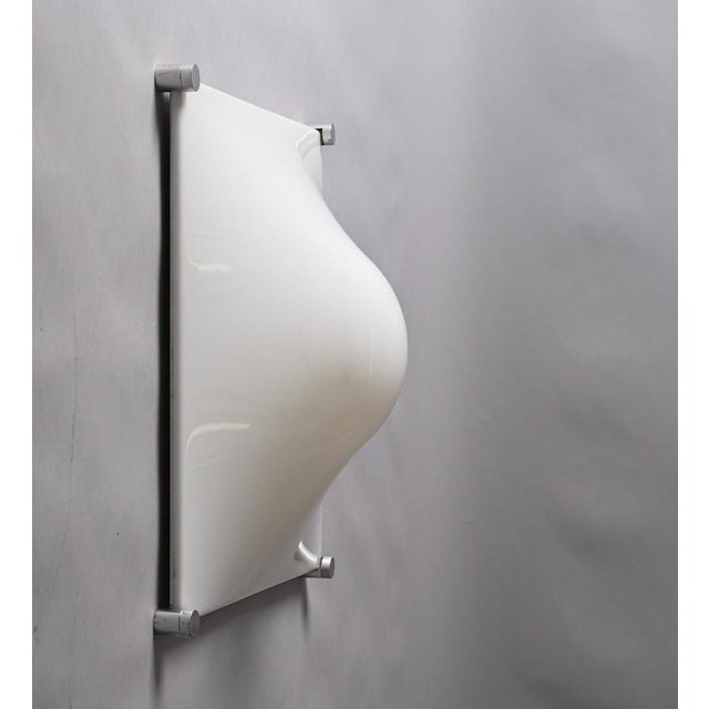 Bolla Lamp in White Acrylic Glass by Elio Martinelli for Martinelli Luce, Italy, 1960s For Sale - Image 6 of 15