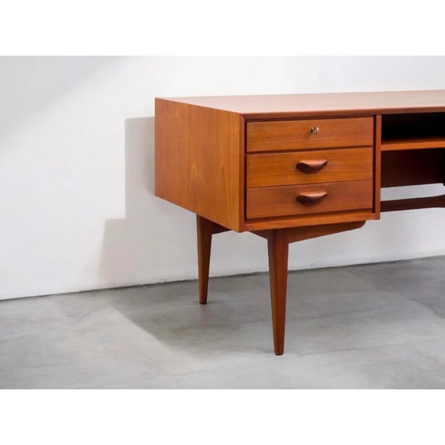 Vintage Executive Desk Teak, 1960s For Sale - Image 5 of 13