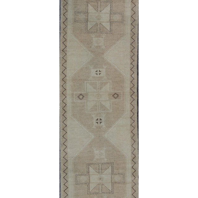 Vintage Oushak Runner With Neutral Colors, Taupe, Ivory, Tan and Light Brown 3'8" X 13'2" For Sale - Image 4 of 7