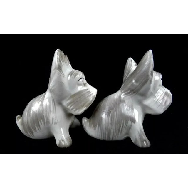 Ceramic 1950s Hand Painted Dog Scottie Scottish or Westie West Highland White Terrier Ceramic Salt & Pepper Shakers For Sale - Image 7 of 8