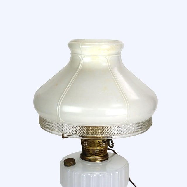 Antique Alacite Glass Lincoln Drape Electrified Aladdin Kerosene Lamp C1920 For Sale - Image 4 of 6