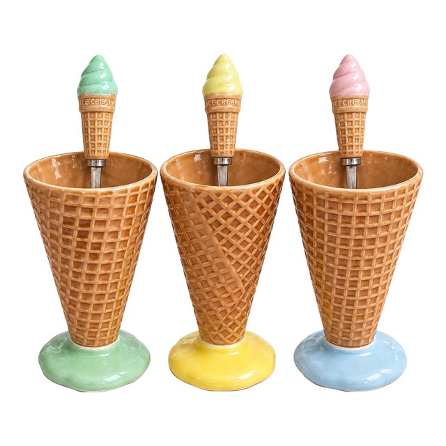 Vintage Ceramic Ice Cream Cone Dessert Cups & Spoons, Pastel Set of 3 For Sale