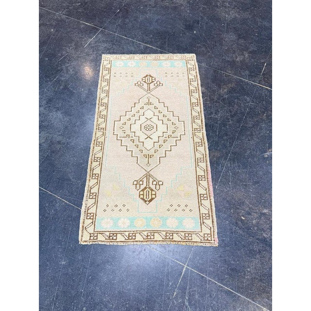 Turkish Oushak Rug 4' x 6' #17057 Explore a curated collection of hallway runners, wool rugs, and handmade masterpieces at...