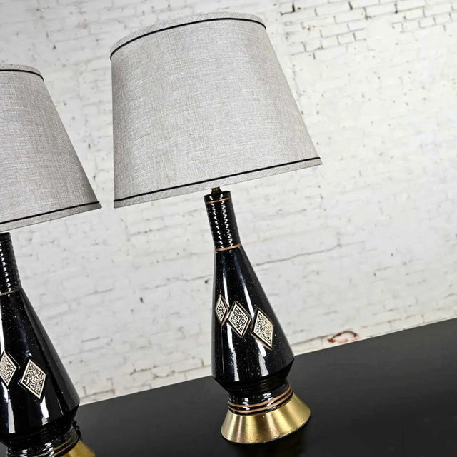 Mid-Century Modern Lamps Black Ceramic With Harlequin Style Diamond Design and Gray Shades For Sale - Image 12 of 13