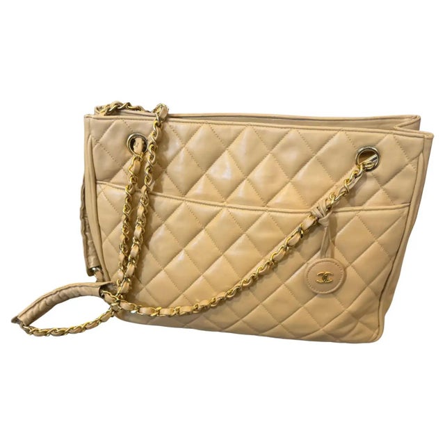This stunning vintage Chanel Shoulder bag is a quintessential piece of 1980s luxury, crafted in France from supple beige...