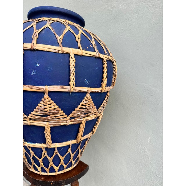 1950s Bleu Majorelle Terracotta Woven Vessel / Vase — Cobalt Blue Mediterranean Coastal For Sale - Image 5 of 11